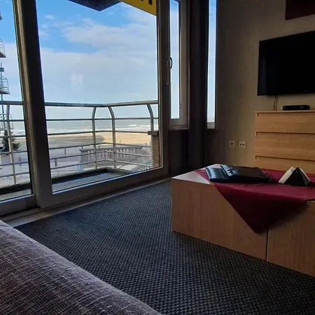 Apartment Beau Site Blankenberge